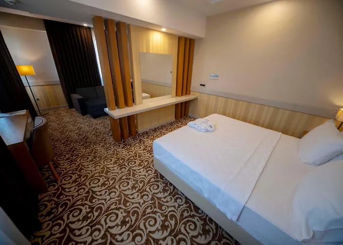 Hotel Grand Itimat 4*