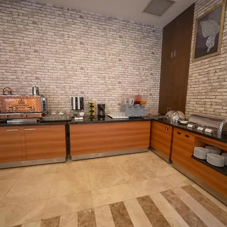 فندق Grand Itimat