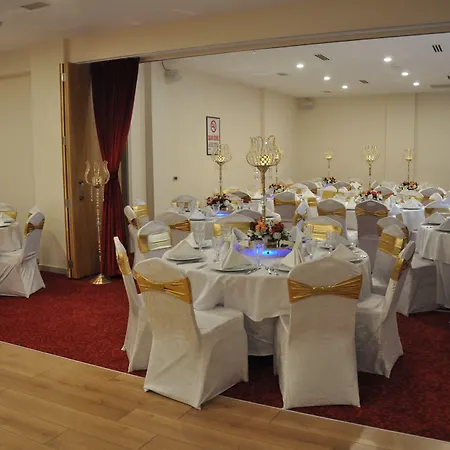 Grand Itimat Hotel