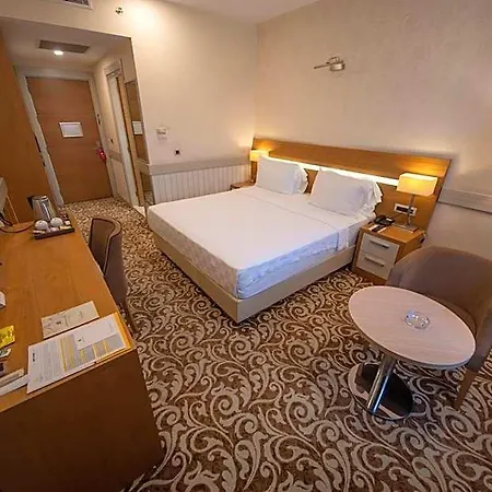 Grand Itimat Ξενοδοχείο 4*