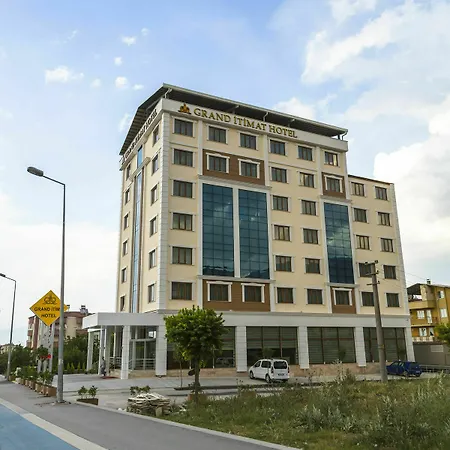 Hotel Grand Itimat