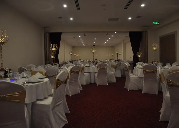 Grand Itimat Hotell 4*